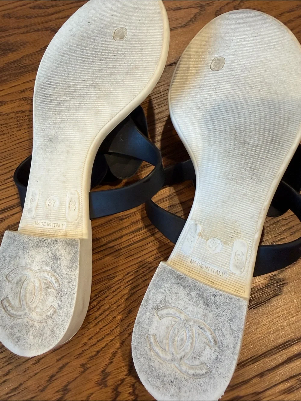CHANEL Camellia Flower Thong Sandals Black White Size 37